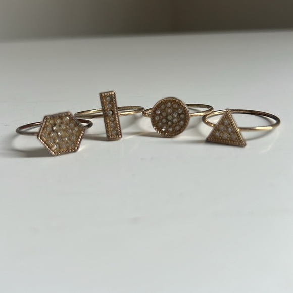 Size 7 Geometric Set of 4 Ring Set - Picture 5 of 5